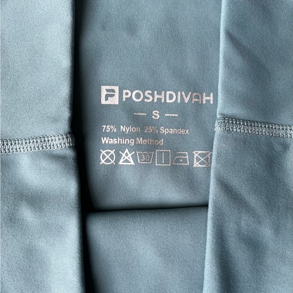 Maternity Yoga Shorts - Picture 2 of 3